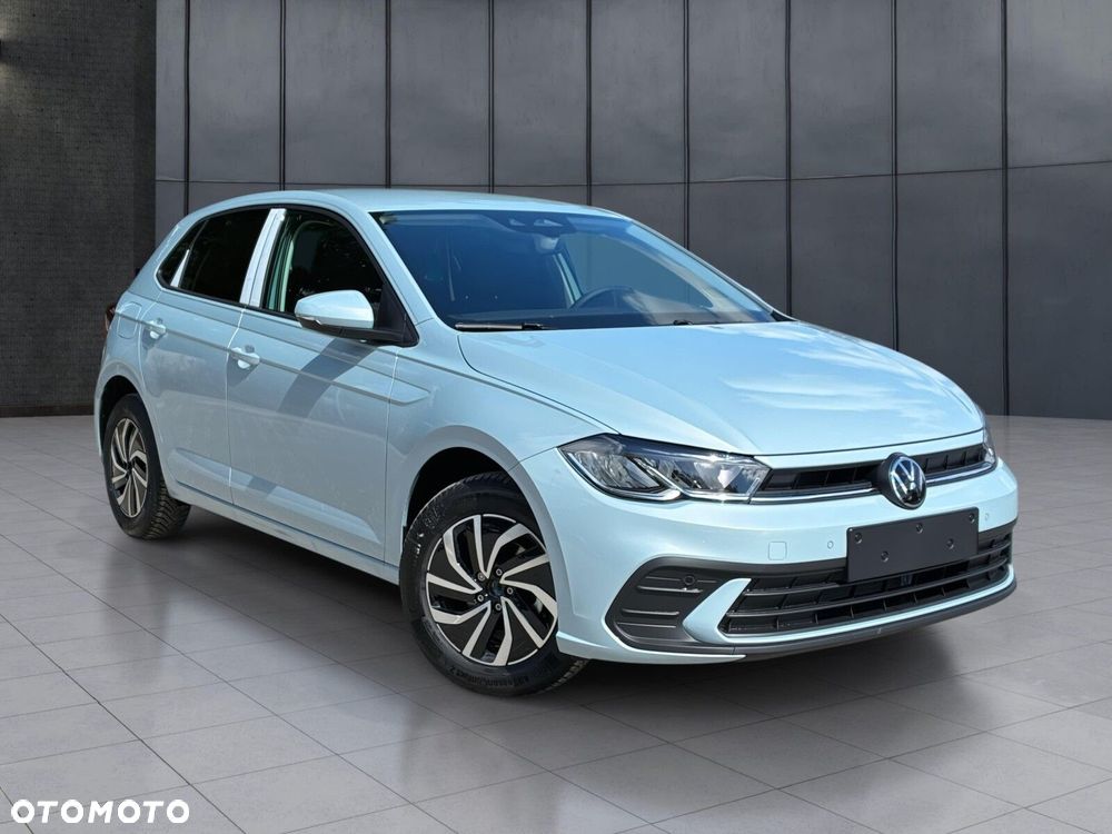 Volkswagen Polo - 8
