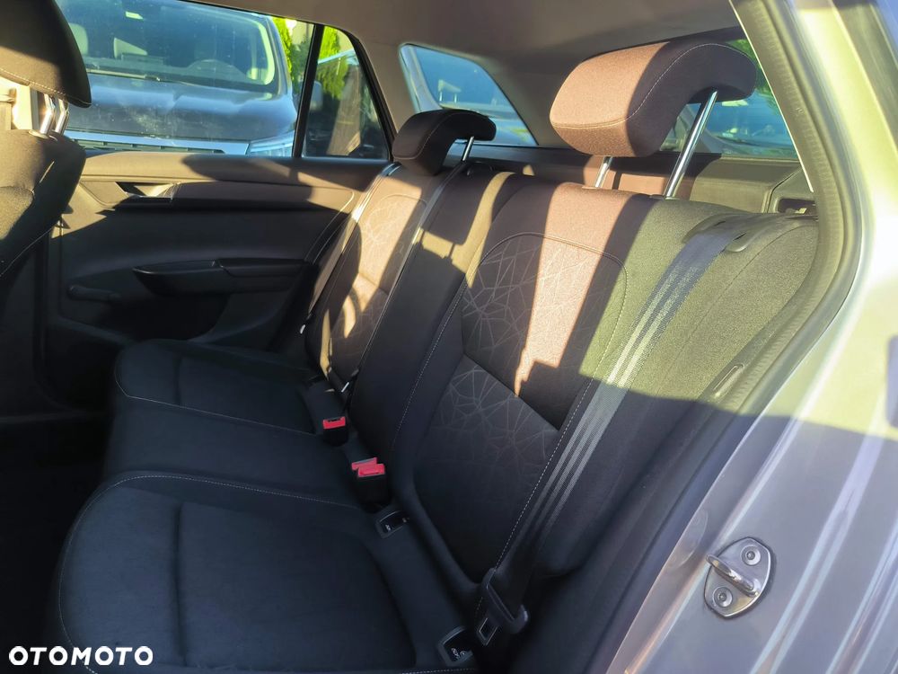 Skoda Fabia 1.0 TSI Clever - 14
