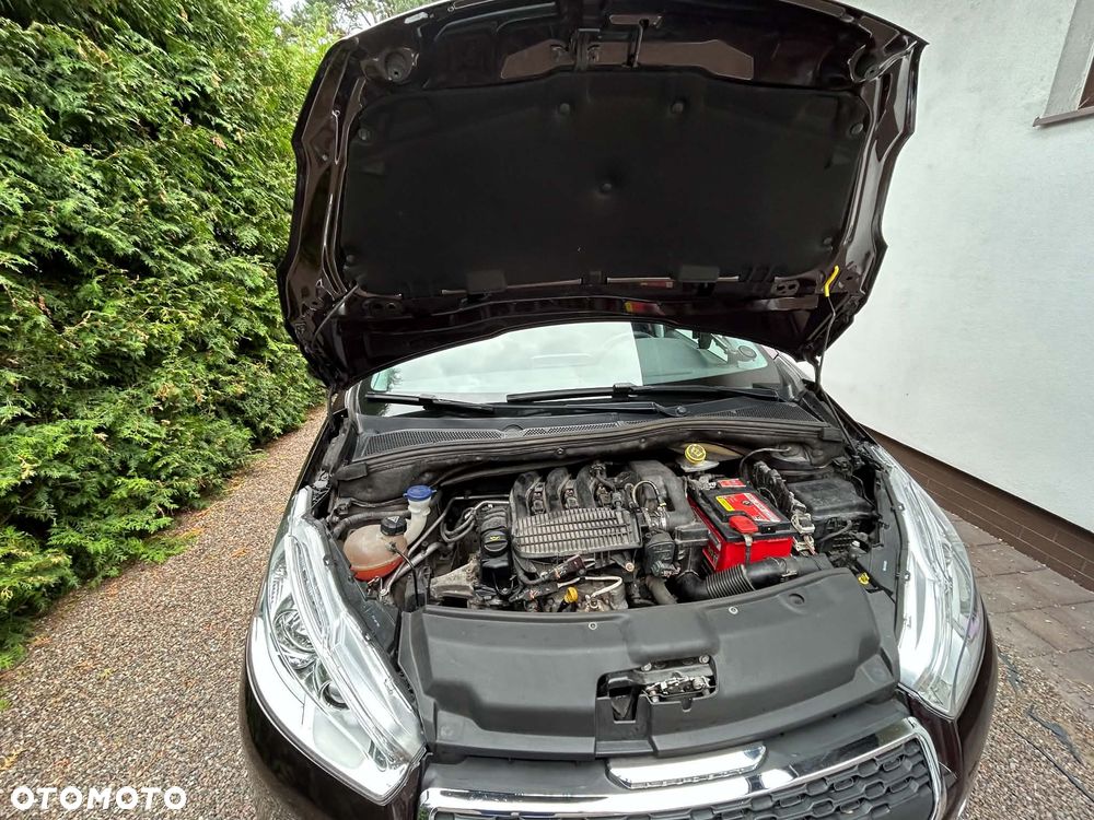 Peugeot 208 1.2 PureTech Active - 11