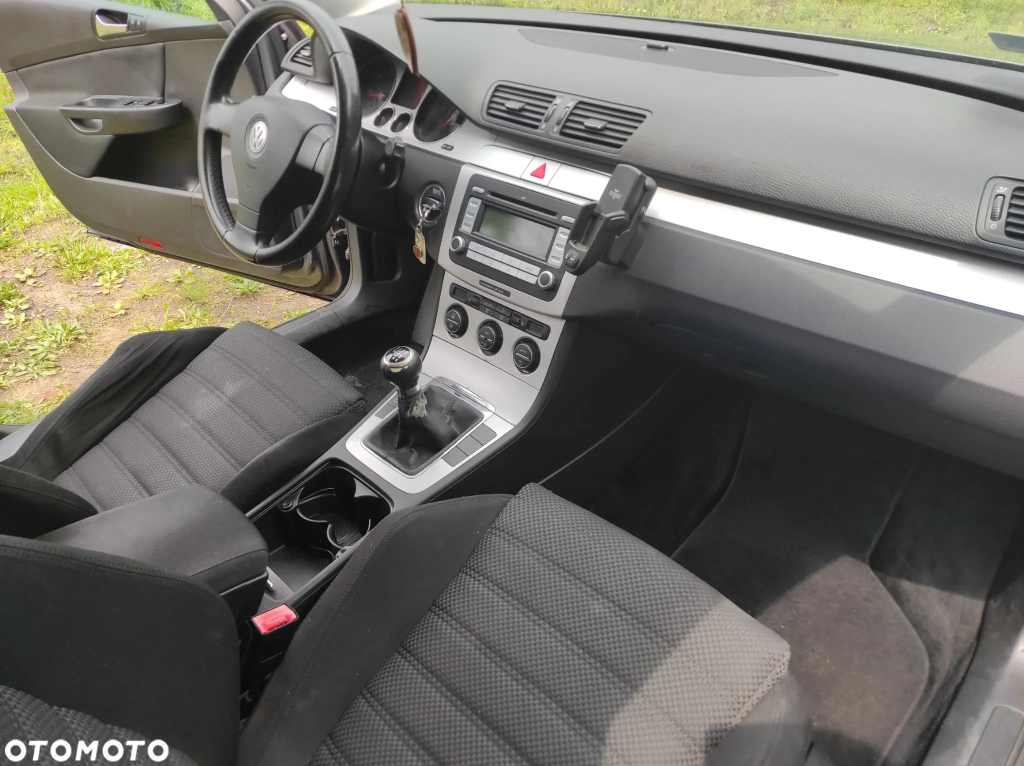Volkswagen Passat 2.0 TDI Comfortline - 17