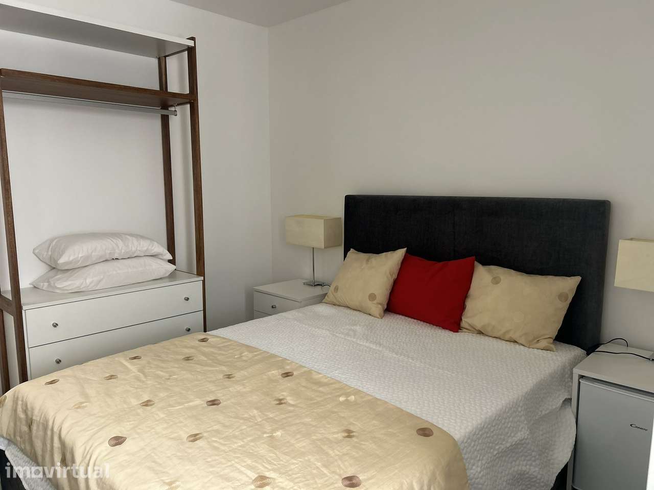 SUITE COM WC PRIVADO PARA ESTUDANTES – OLAIAS/BEATO - Grande imagem: 3/27