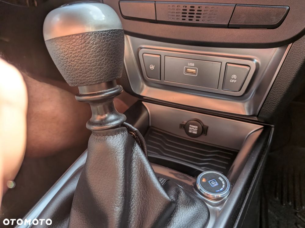 SsangYong/KGM Tivoli - 14