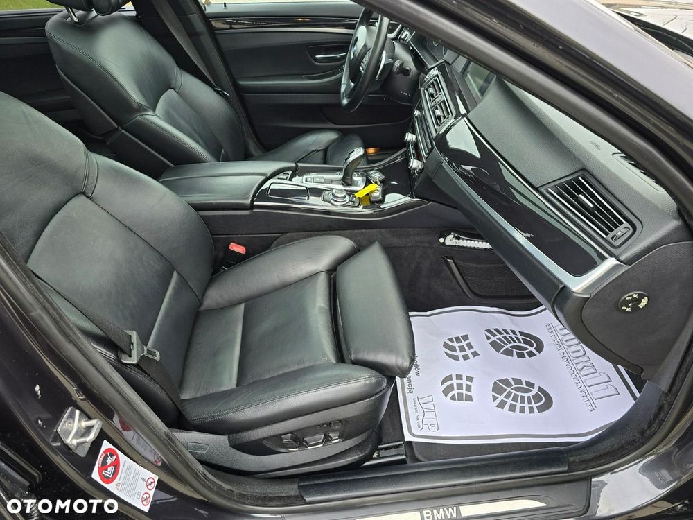BMW Seria 5 - 25