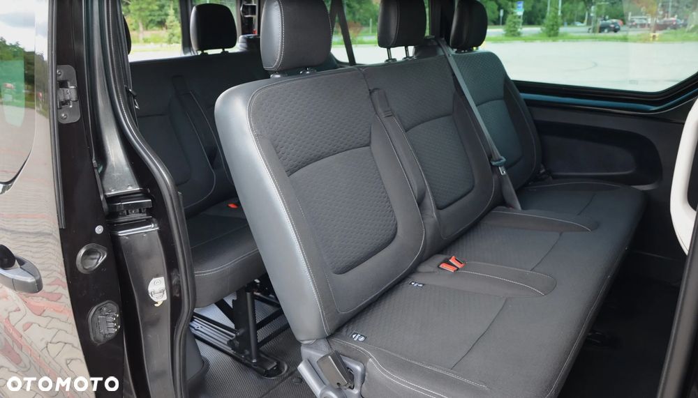 Opel Vivaro - 16
