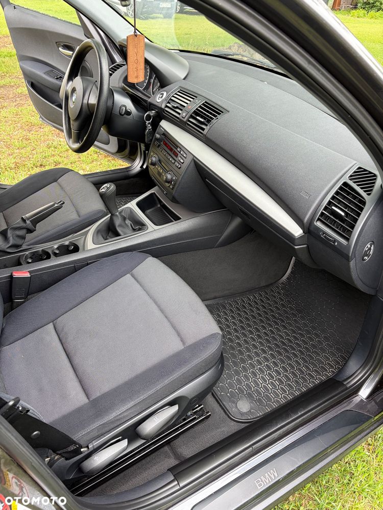 BMW Seria 1 118d - 7