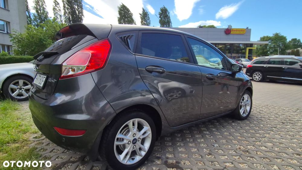 Ford Fiesta 1.5 TDCi Titanium - 8