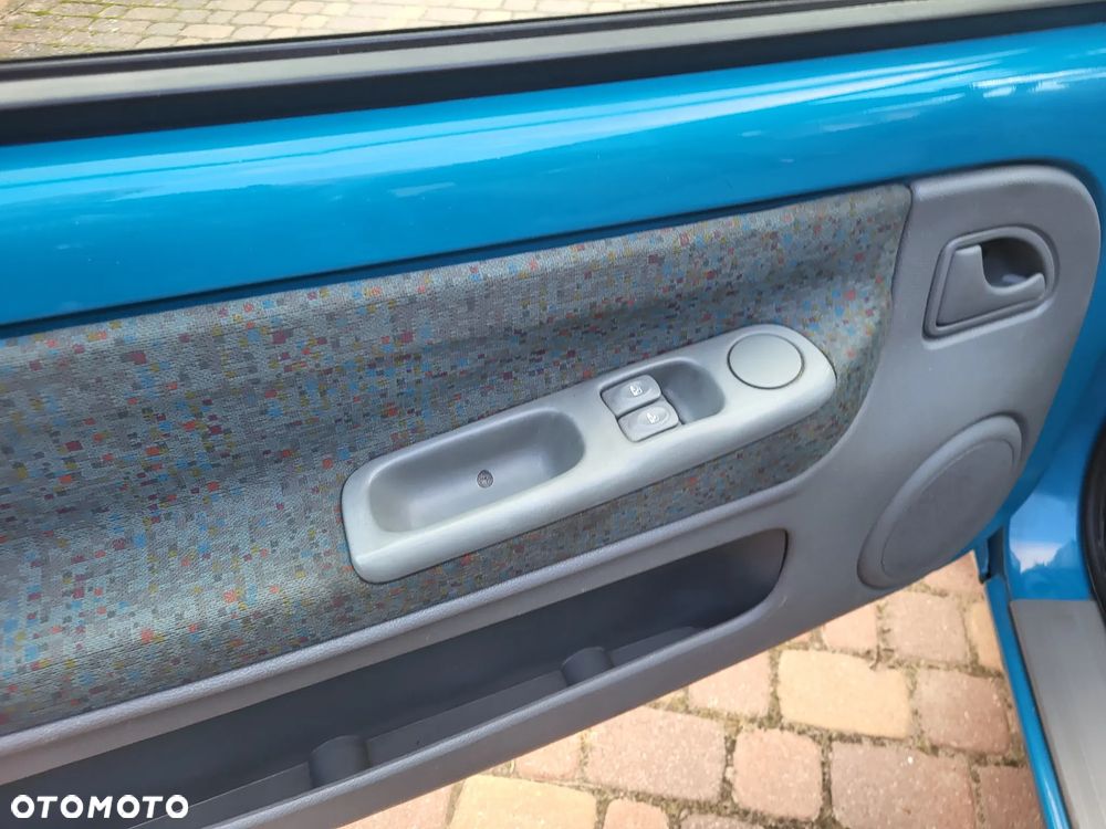 Renault Twingo 1.2 Plus - 13