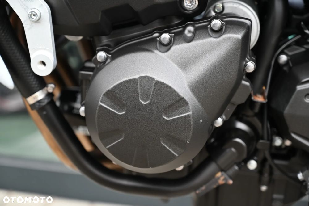 Kawasaki Z - 35