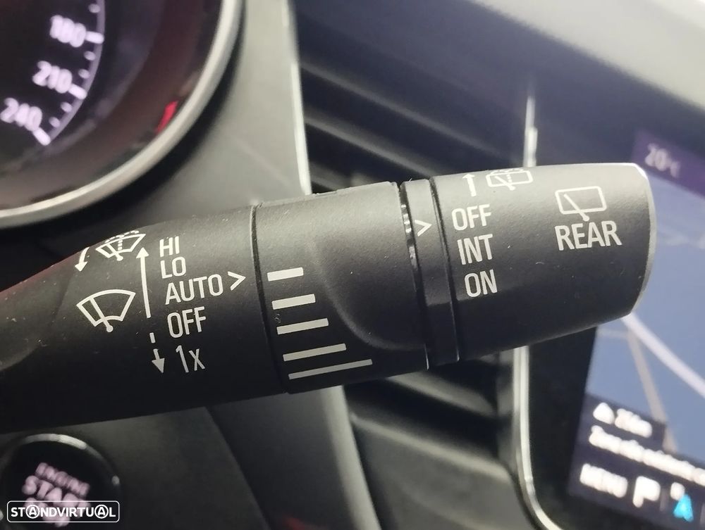 Opel Crossland 1.2 T Elegance - 19