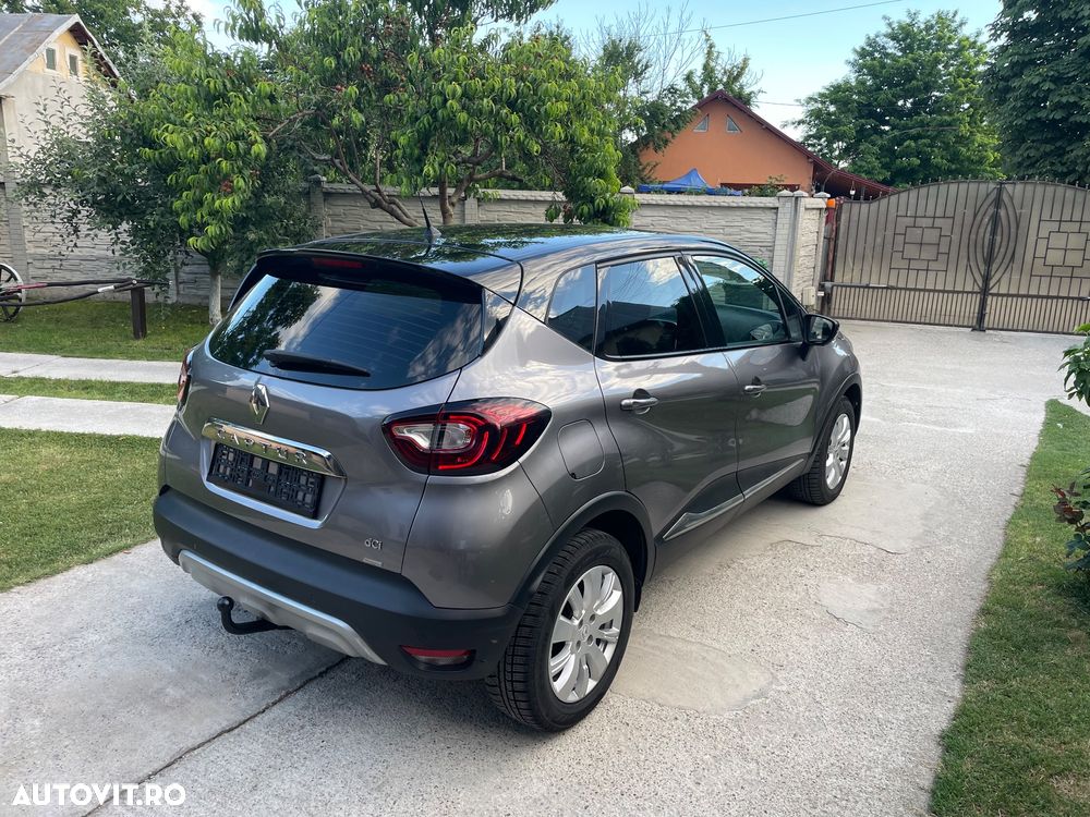 Renault Captur - 4