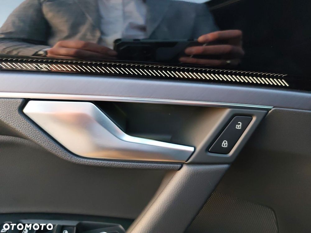 Volkswagen Touareg 3.0 V6 TDI SCR 4Mot R-Line - 25