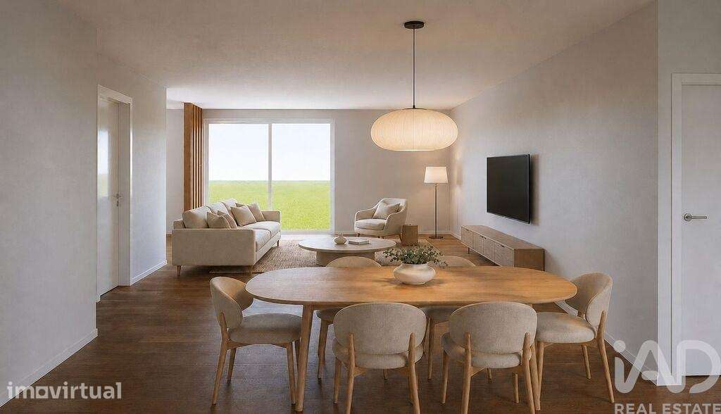 Moradia isolada T4 em Ovoa e Vimieiro de 254 m2 - Grande imagem: 2/11