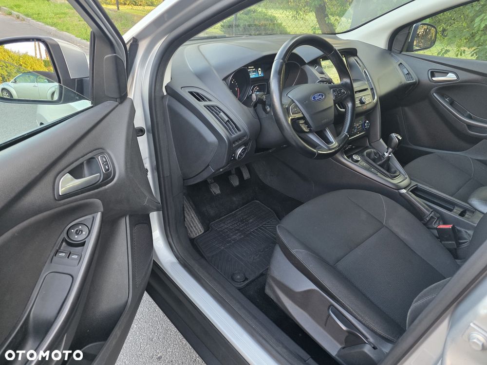Ford Focus - 5