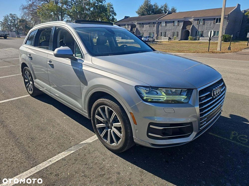 Audi Q7 3.0 TFSI Quattro Tiptronic - 2