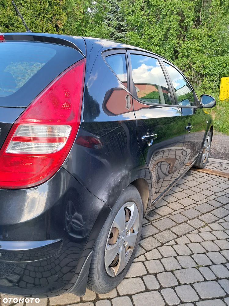 Hyundai i30 1.4 Comfort - 11