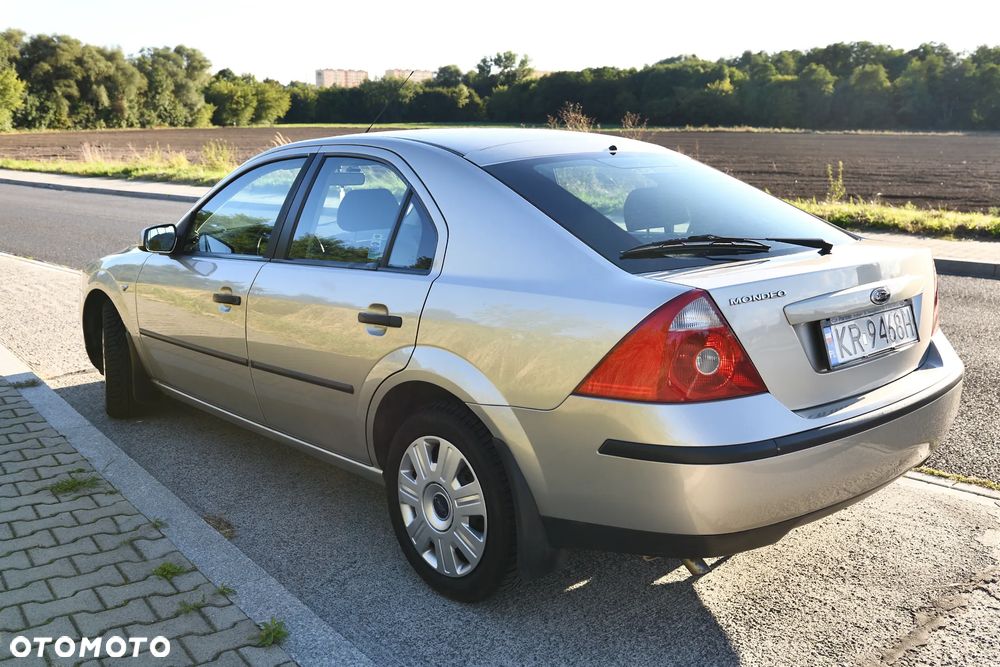 Ford Mondeo 1.8 Trend X - 4