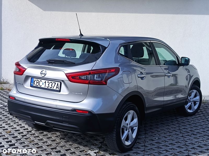 Nissan Qashqai - 12