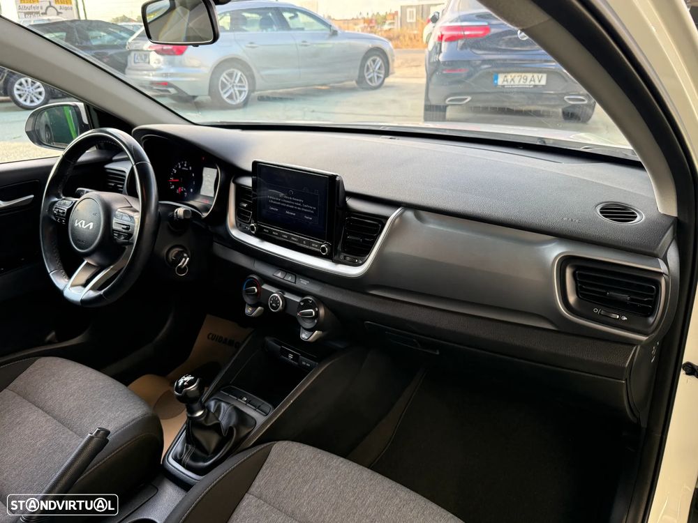 Kia Stonic 1.2 Dynamic - 19