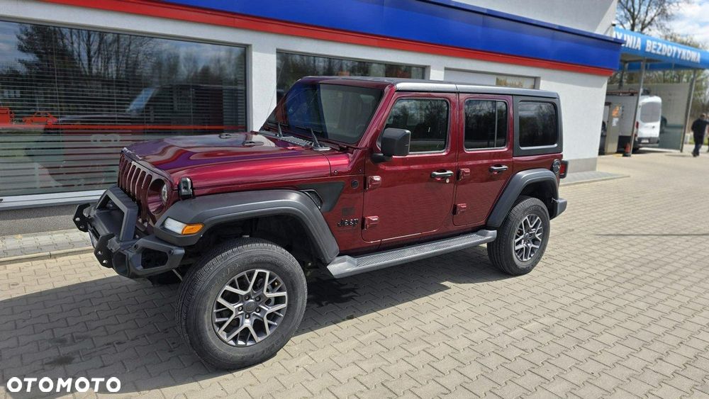 Jeep Wrangler - 2