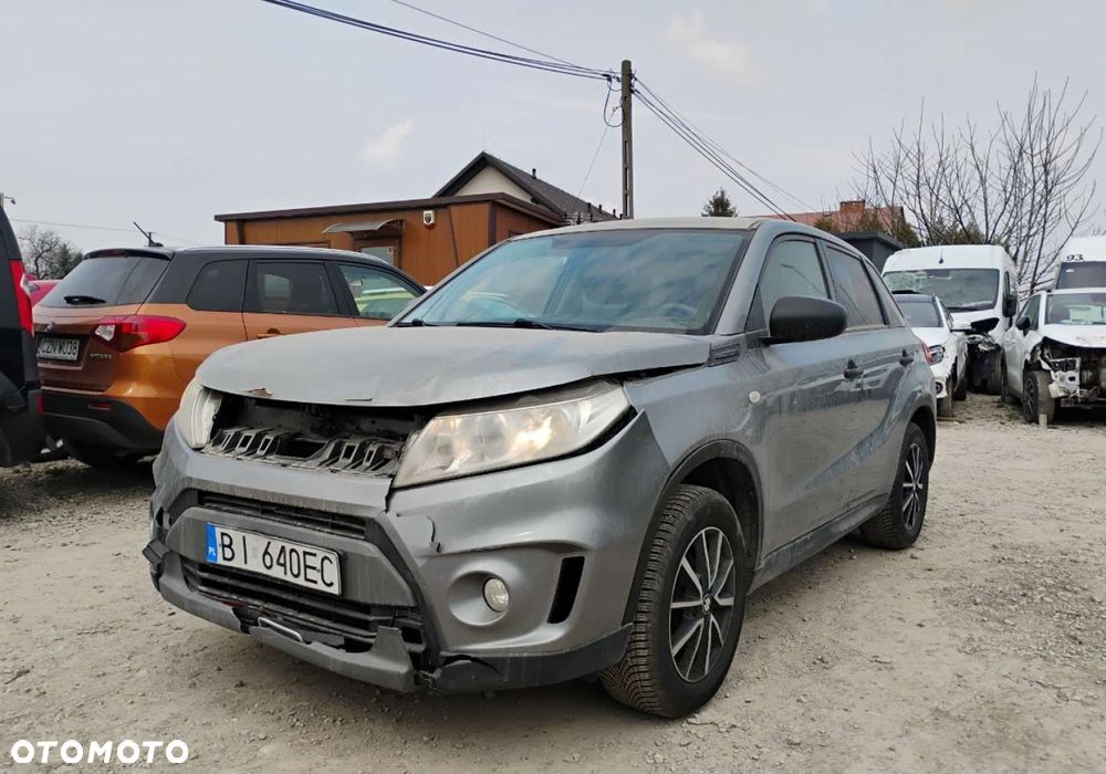 Suzuki Vitara - 3