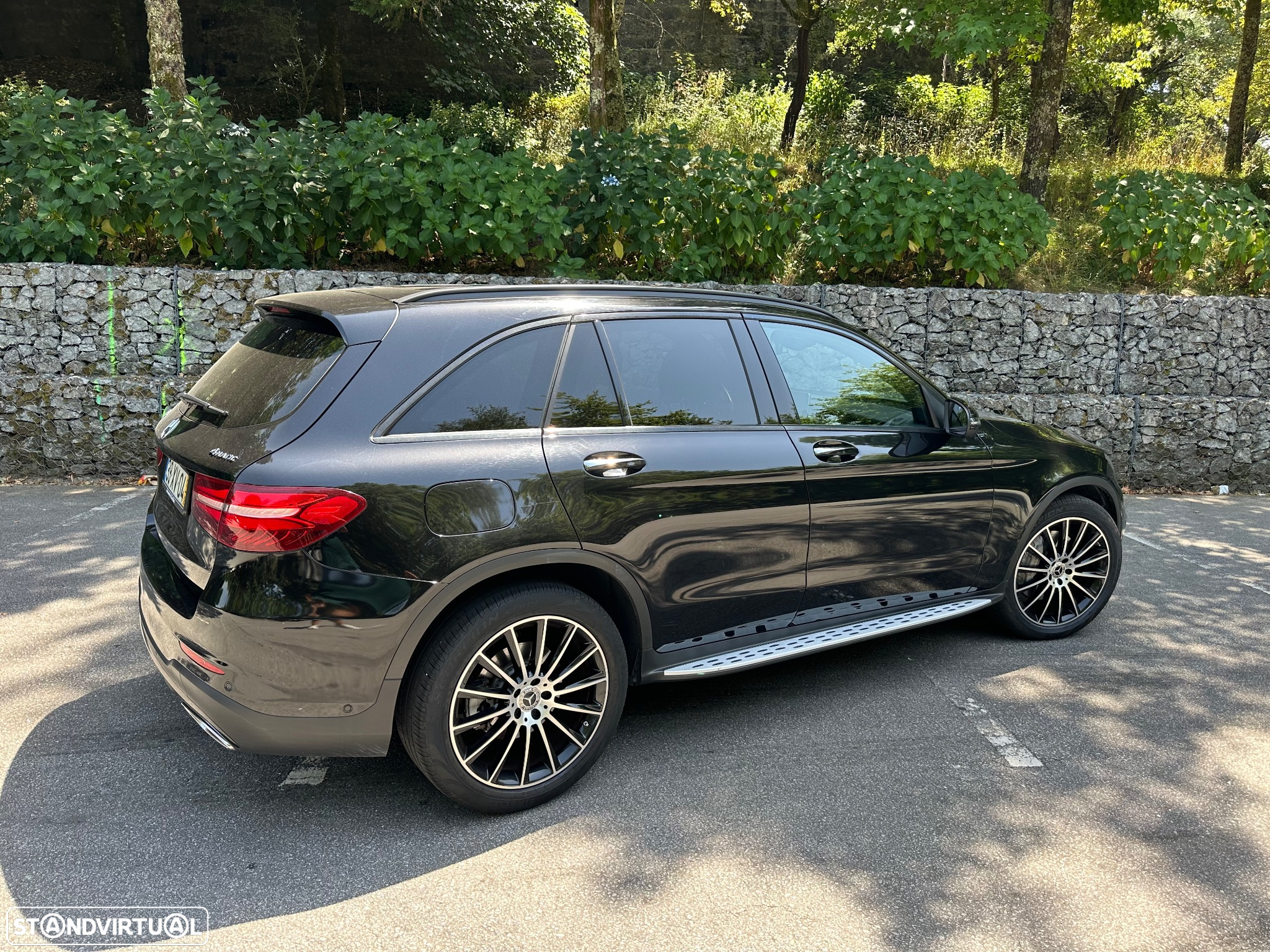 Mercedes-Benz GLC 350 d 4Matic 9G-TRONIC AMG Line - 11