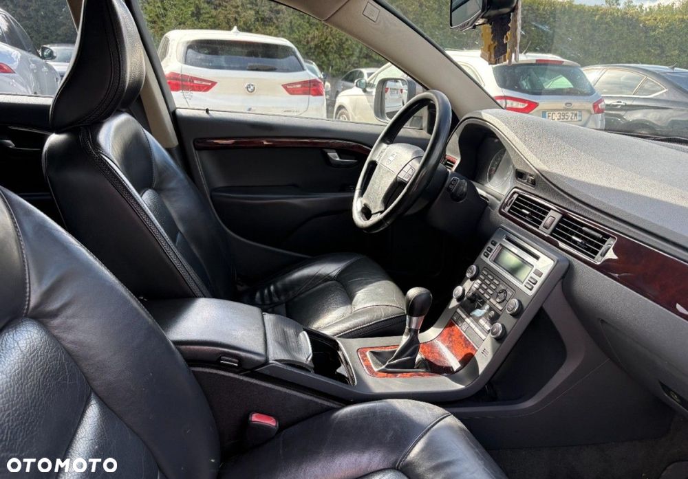 Volvo XC 70 - 11