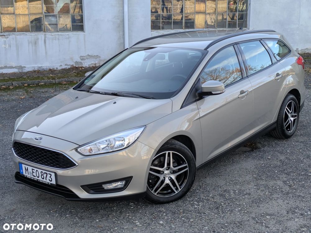 Ford Focus Turnier 1.5 EcoBoost Start-Stopp-System Business Edition - 20