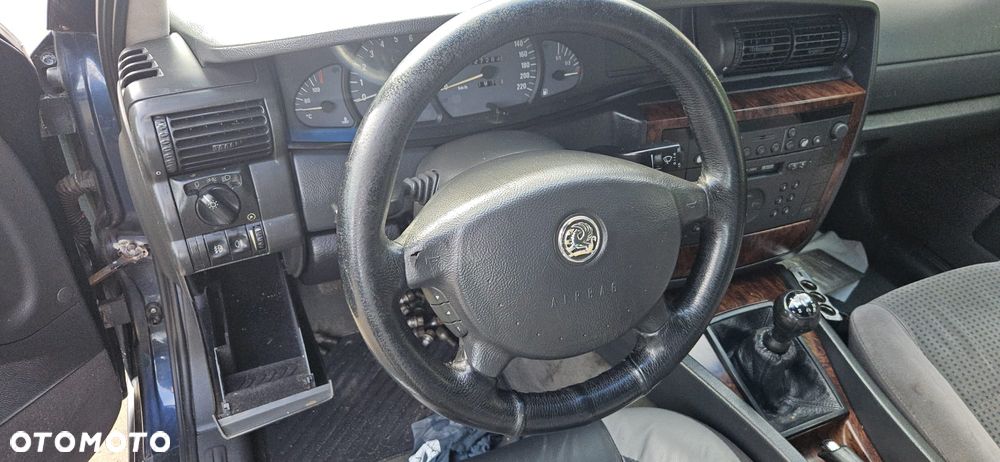 OPEL OMEGA B FL 99-03 2.2i 16V RADIO - 18