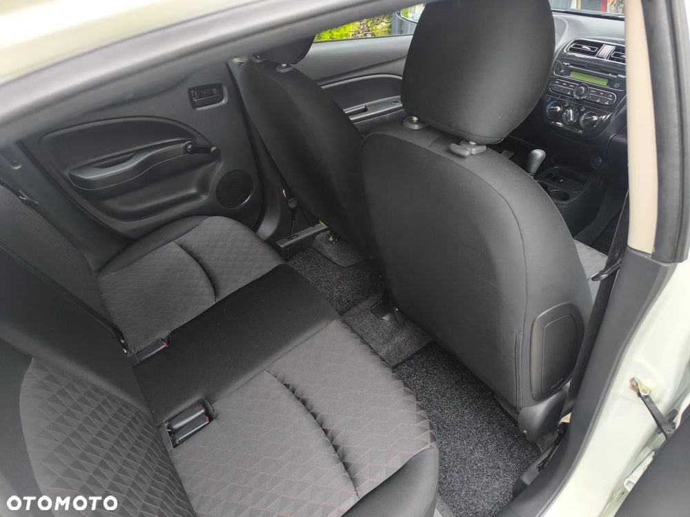Mitsubishi Space Star 1.0 Clear Tec Intro Edition+ - 11