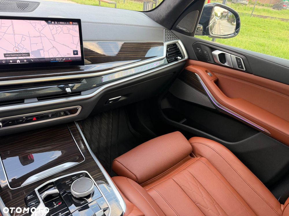BMW X7 xDrive40d mHEV M Sport sport - 28