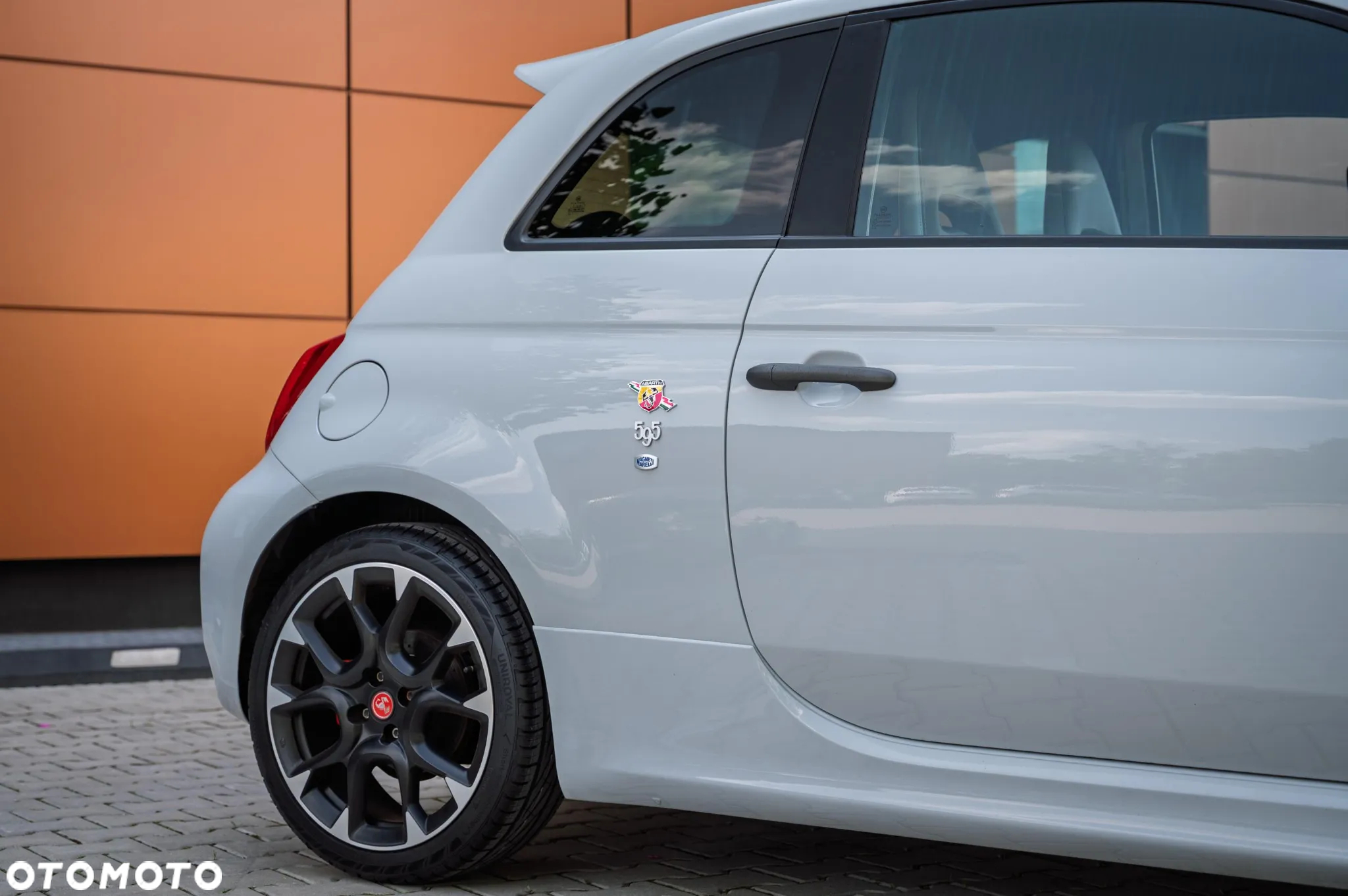 Fiat 500 595 Abarth Competizione - 5