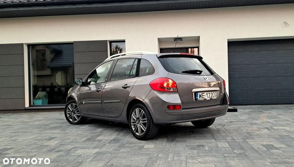 Renault Clio - 5