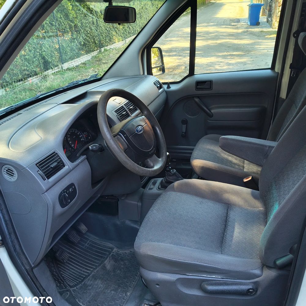 Ford Transit Connect - 10
