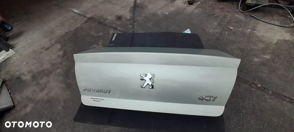 Peugeot 407 Lakier KCVD EZRC Drzwi Przód Lewe prawe Klapa tył sedan Lampa tył prawa sedan Belka pod zderzak mocowanie dolne 9644608580 INTERCOOLER 964582880