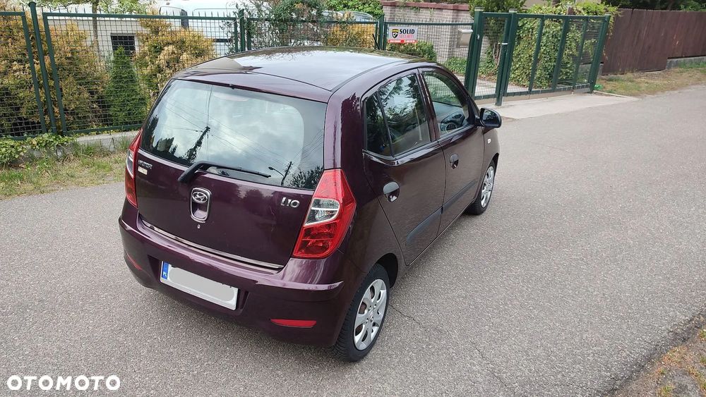 Hyundai i10 1.1 UEFA EURO 2012 Edition - 25