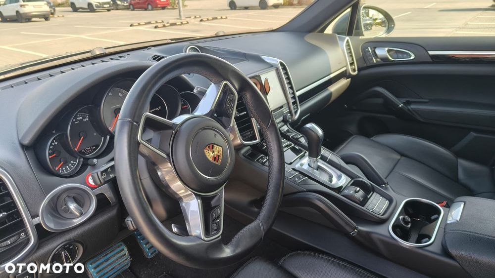 Porsche Cayenne S - 21