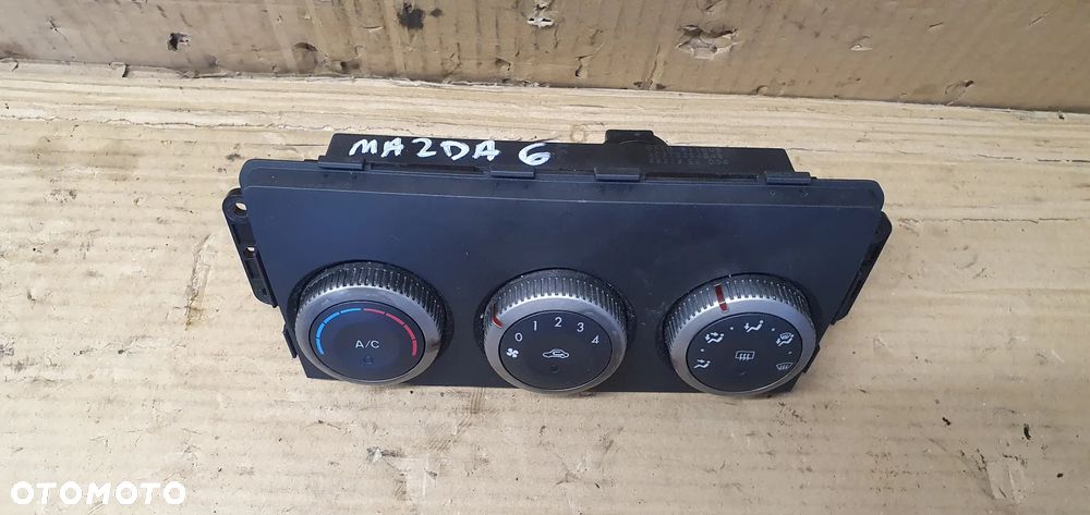 Panel nawiewu powietrza klimatyzacji Mazda 6 II GS1D61190B 5037225454B - 2