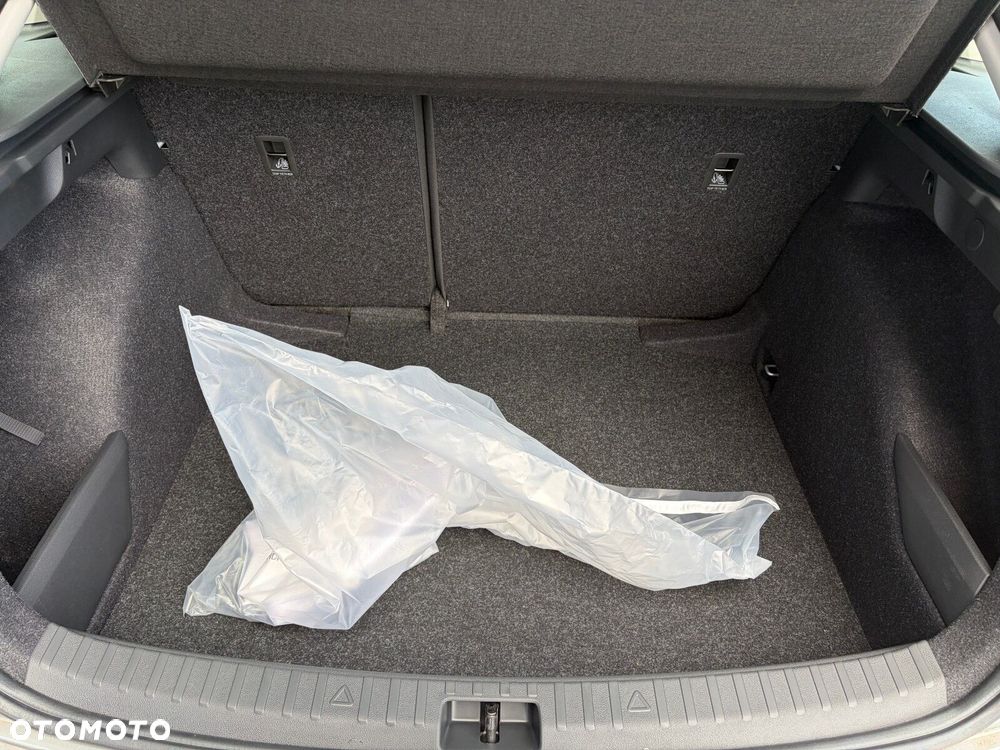 Skoda Scala 1.0 TSI Selection DSG - 27