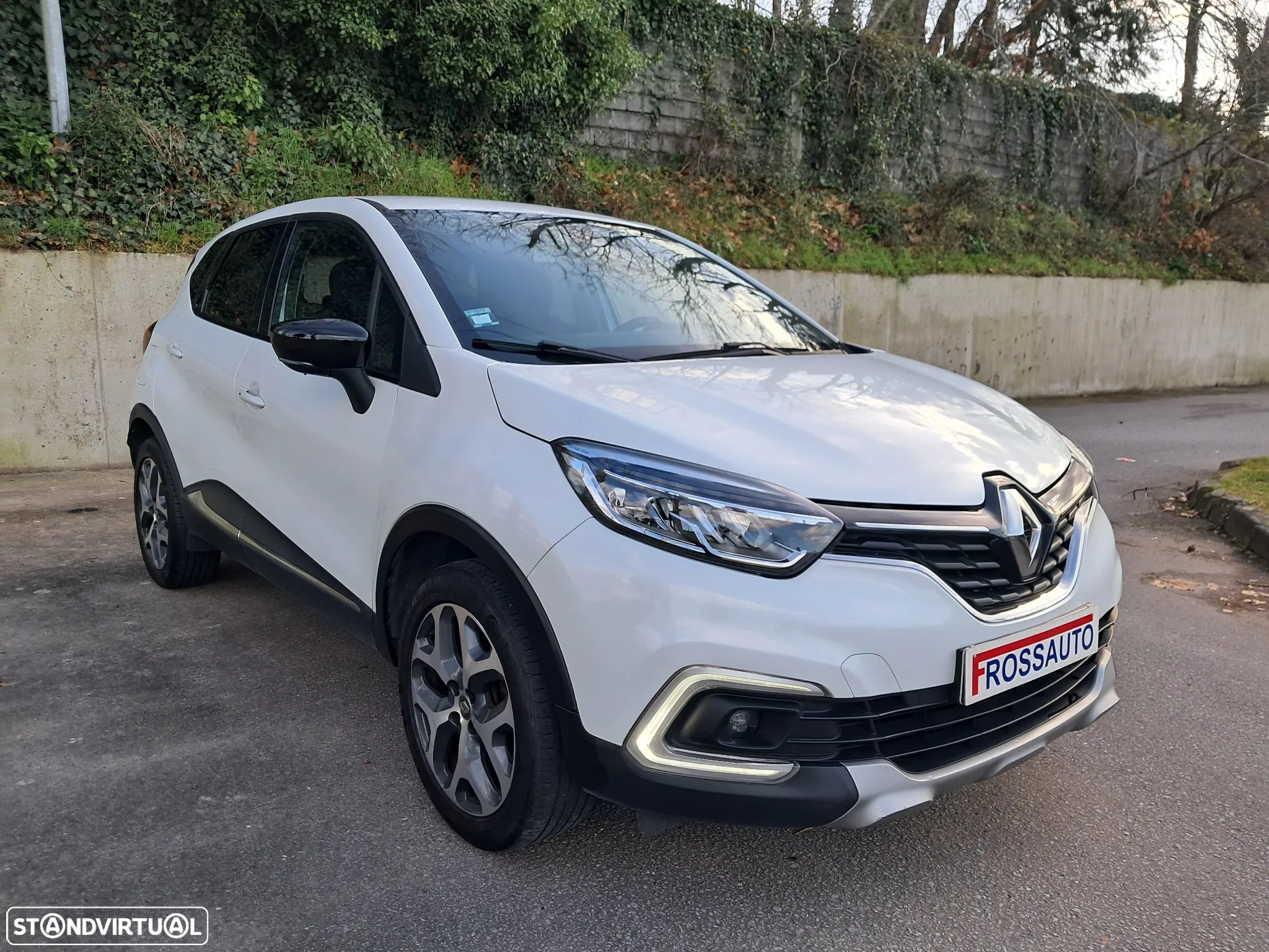 Renault Captur 0.9 TCE Exclusive - 3