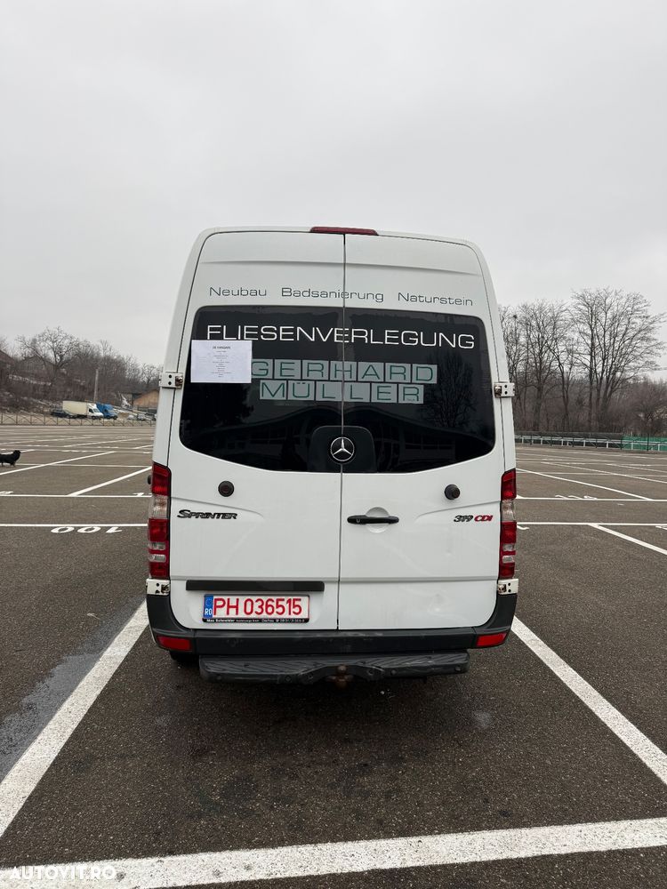 Mercedes-Benz Sprinter - 4