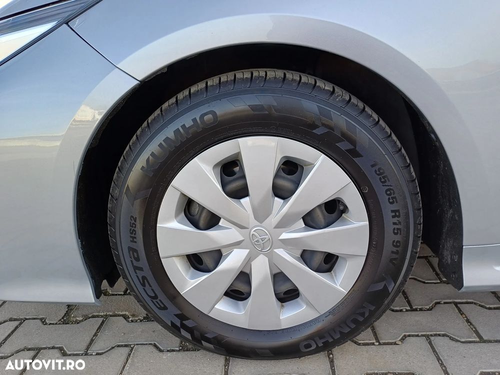 Toyota Corolla 1.8 HSD Business - 8