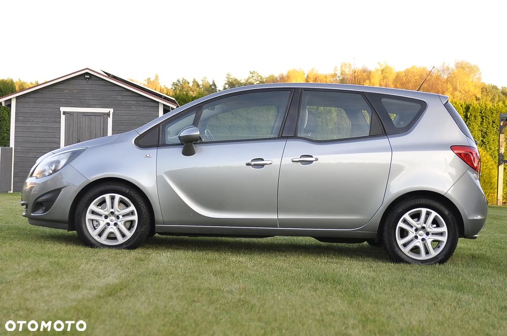 Opel Meriva 1.4 Design Edition - 10