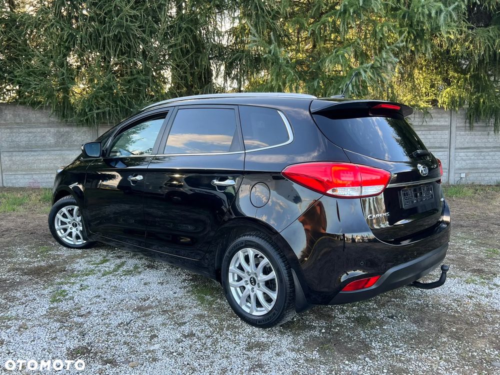 Kia Carens 1.7 CRDi Spirit - 6