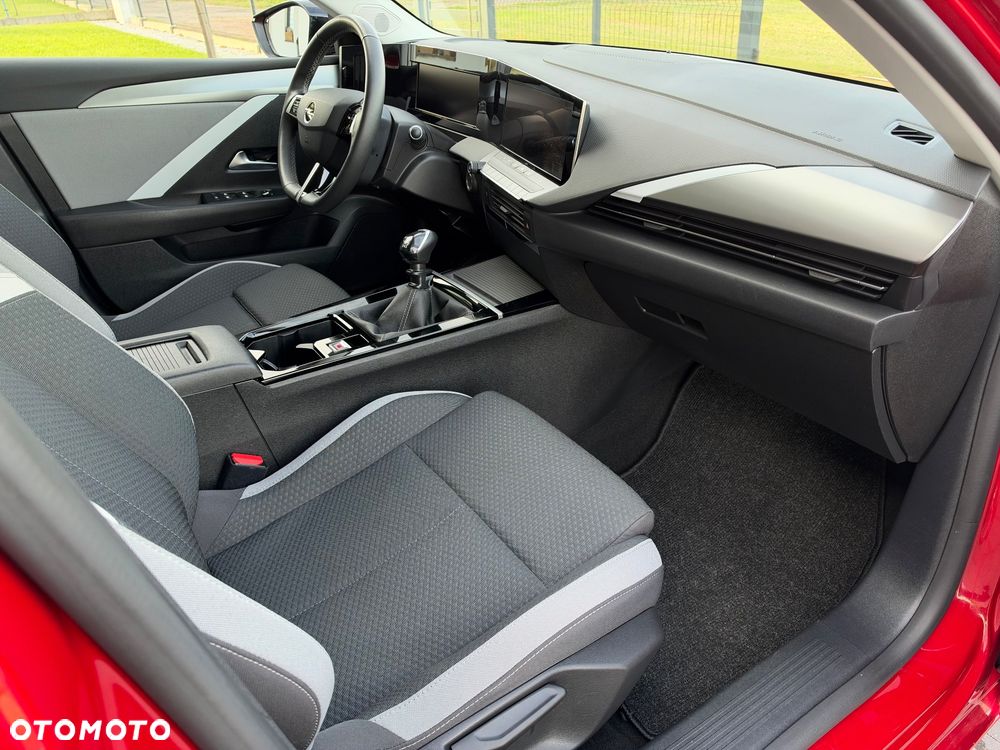 Opel Astra 1.2 Turbo Start/Stop Edition - 25