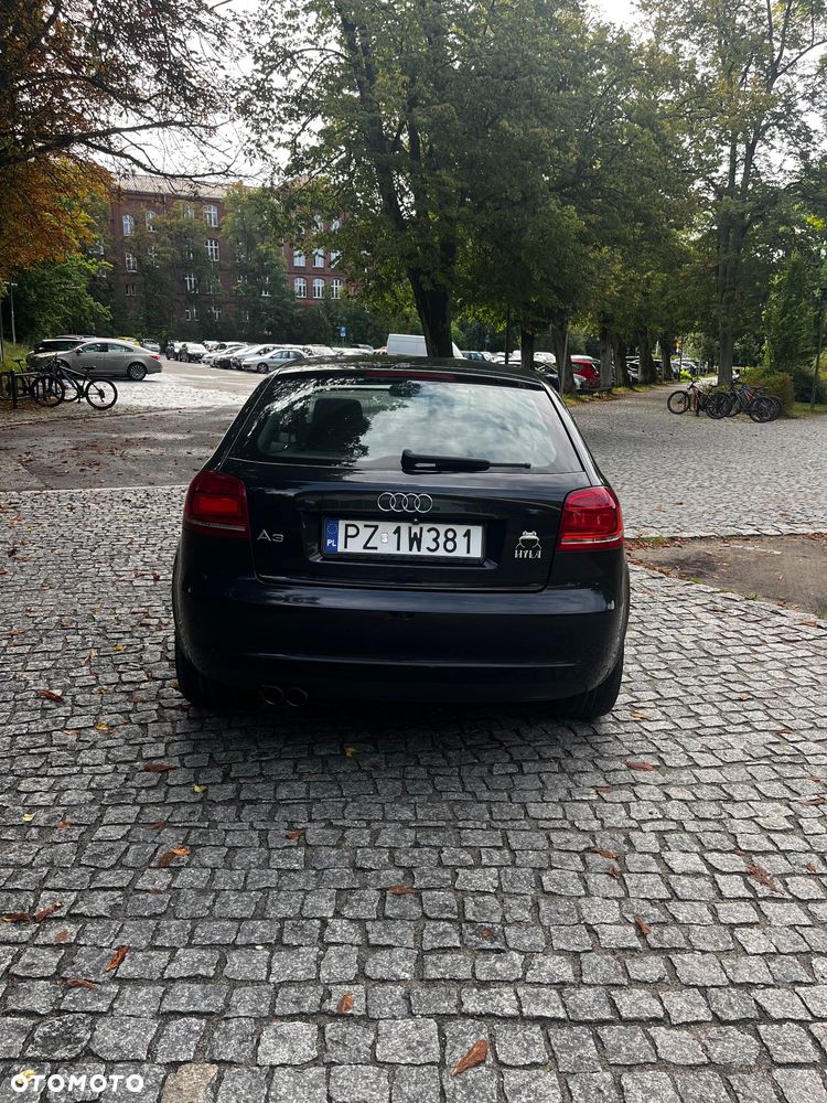 Audi A3 3-drzwiowe 1.4 TFSI Ambiente - 2