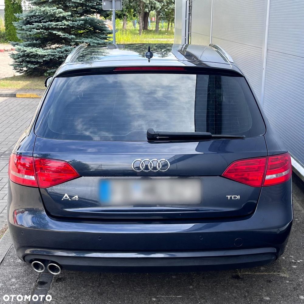 Audi A4 Avant 2.0 TDI DPF multitronic Attraction - 6