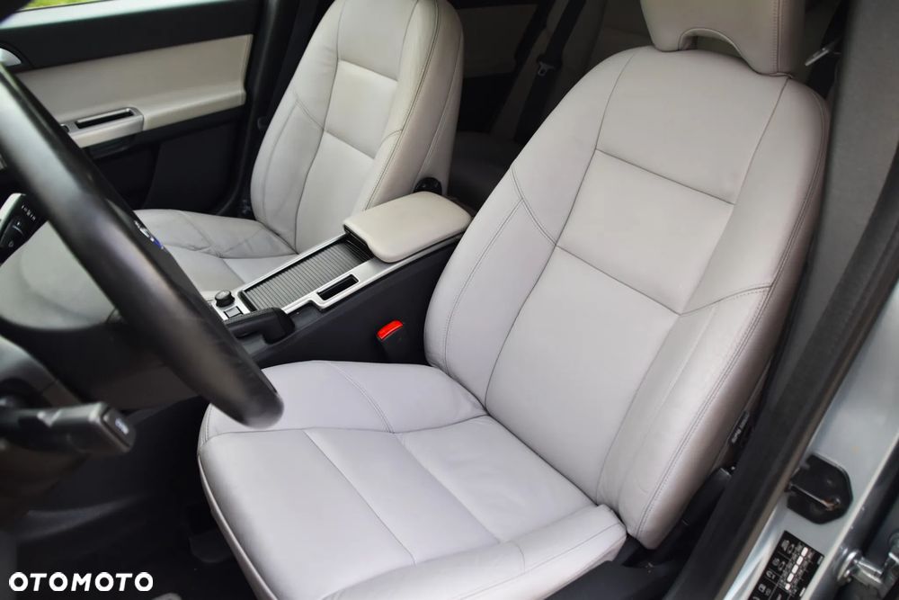 Volvo V50 T5 AWD Summum - 7