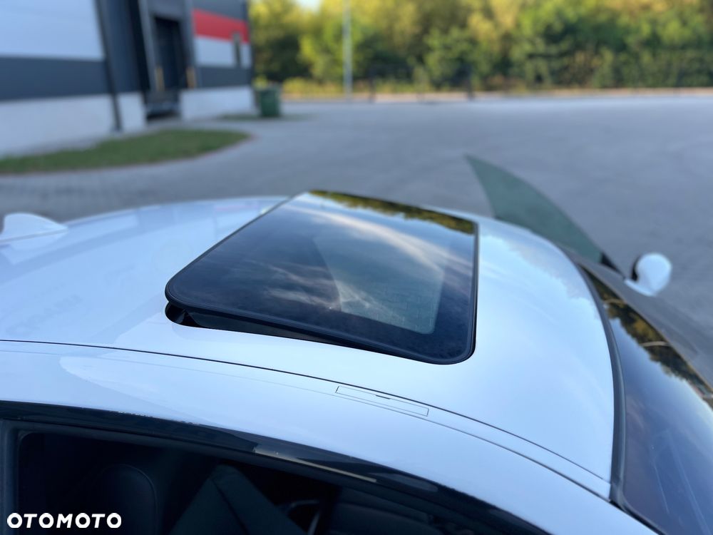 BMW Seria 3 320d Coupe - 19