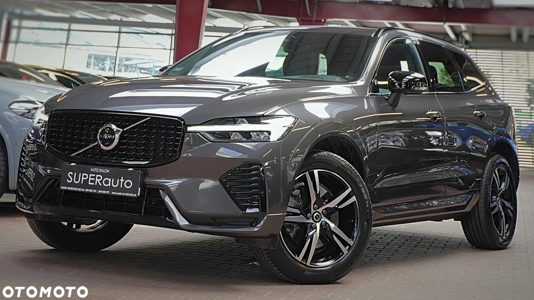 Volvo XC 60 T4 R-Design - 6