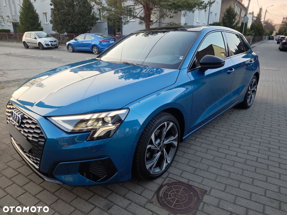 Audi A3 Sportback - 3